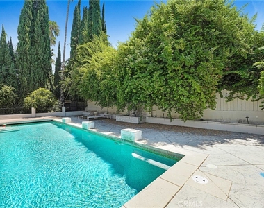 22450 Collins - Photo Thumbnail 67