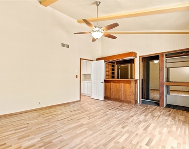 23586 Ehlers Drive - Photo Thumbnail 5