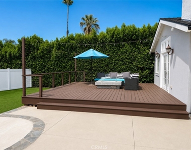 5227 Beckford Ave - Photo Thumbnail 13