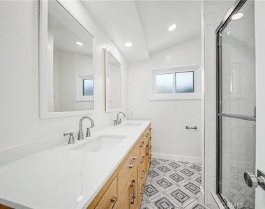 5604 Mason Avenue - Photo Thumbnail 38