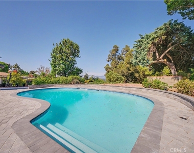 5604 Mason Avenue - Photo Thumbnail 51