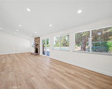 5604 Mason Avenue - Photo Thumbnail 15