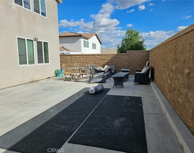 3681 W Uva - Photo Thumbnail 8