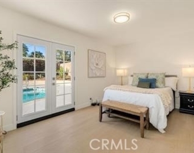 91 W Gainsborough - Photo Thumbnail 18