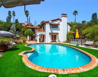 18690 Pasadero Drive - Photo Thumbnail 16