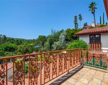 18690 Pasadero Drive - Photo Thumbnail 40