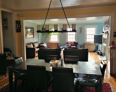 152 Burns Street - Photo Thumbnail 3