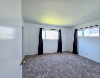 873 E Turmont - Photo Thumbnail 18