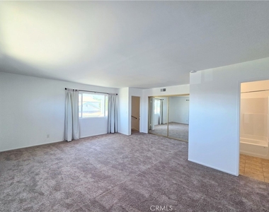 873 E Turmont - Photo Thumbnail 32