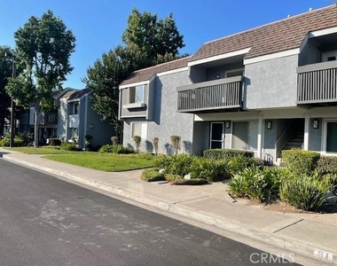79 Wildwood - Photo Thumbnail 2