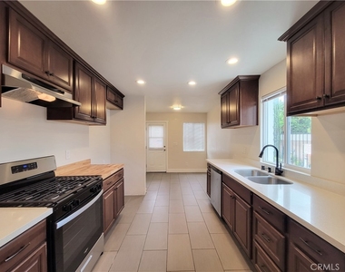8429 Somerset Blvd. - Photo Thumbnail 8