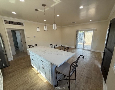 3843 Weston Pl - Photo Thumbnail 4
