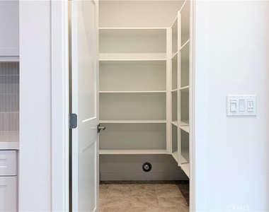 26756 Bermudez Street - Photo Thumbnail 11