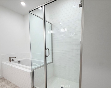 26756 Bermudez Street - Photo Thumbnail 38