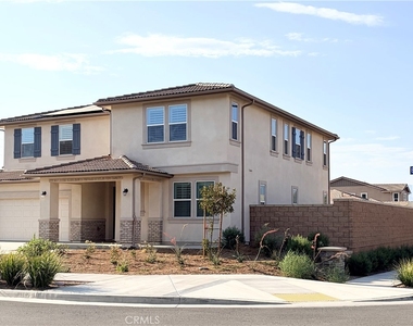 26756 Bermudez Street - Photo Thumbnail 1