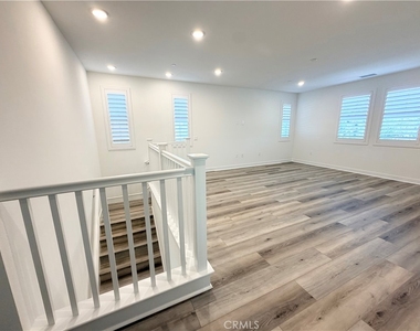 26756 Bermudez Street - Photo Thumbnail 21