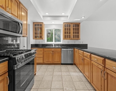 29303 Stonecrest Road - Photo Thumbnail 2