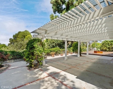 29303 Stonecrest Road - Photo Thumbnail 17
