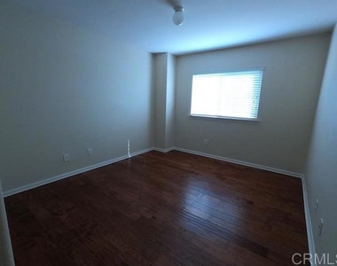 1513 Carmel Avenue - Photo Thumbnail 16