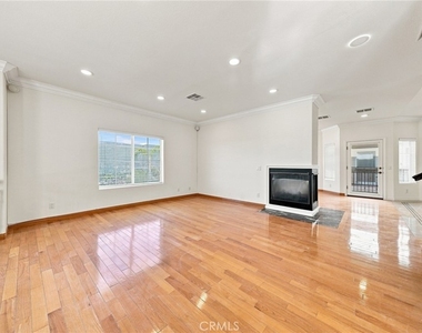 4516 Ramsdell - Photo Thumbnail 14