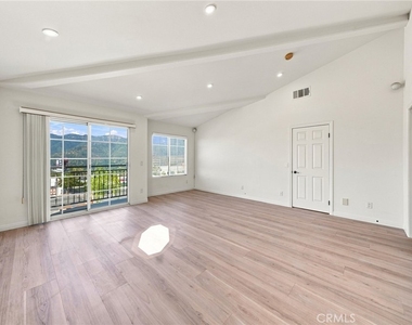 4516 Ramsdell - Photo Thumbnail 33