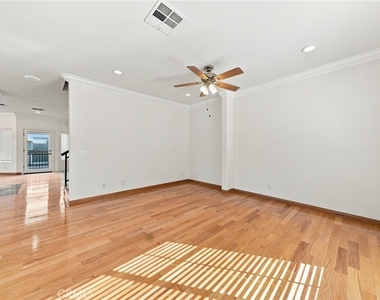 4516 Ramsdell - Photo Thumbnail 13