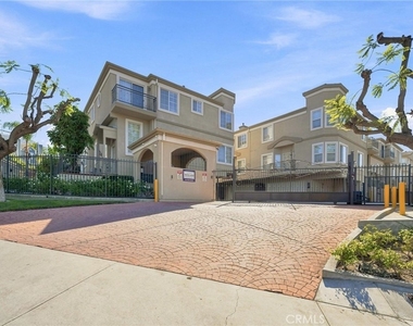 4516 Ramsdell - Photo Thumbnail 48