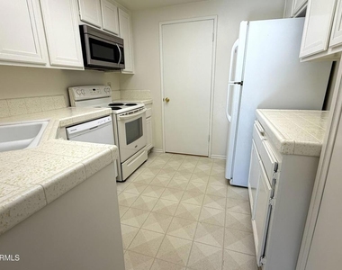 277 E Sierra Madre Boulevard - Photo Thumbnail 5
