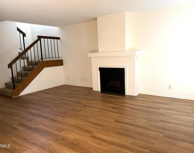 277 E Sierra Madre Boulevard - Photo Thumbnail 2