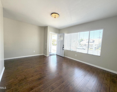 156 S Pacific Avenue - Photo Thumbnail 4