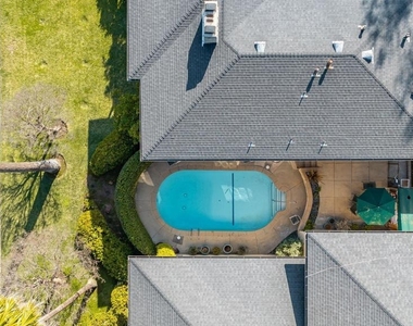 945 S Orange Grove Boulevard - Photo Thumbnail 25