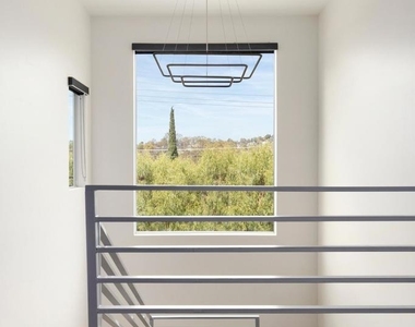 4117 W Avenue 42 - Photo Thumbnail 8