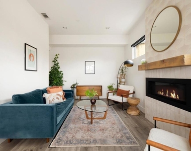 4117 W Avenue 42 - Photo Thumbnail 2