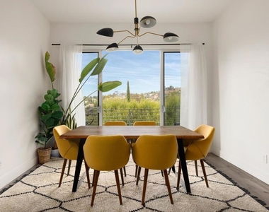 4117 W Avenue 42 - Photo Thumbnail 3