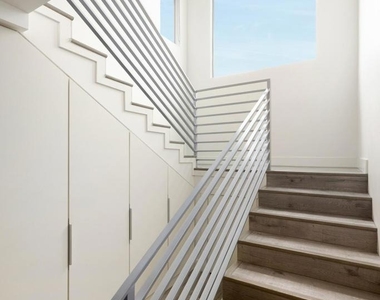 4117 W Avenue 42 - Photo Thumbnail 9