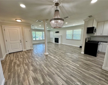 436 N Washington Avenue - Photo Thumbnail 5