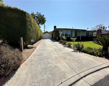 436 N Washington Avenue - Photo Thumbnail 2