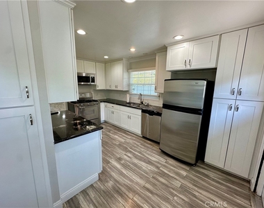 436 N Washington Avenue - Photo Thumbnail 8