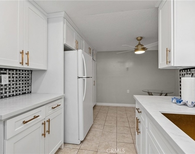 3242 San Amadeo - Photo Thumbnail 5