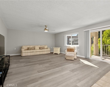 3242 San Amadeo - Photo Thumbnail 9