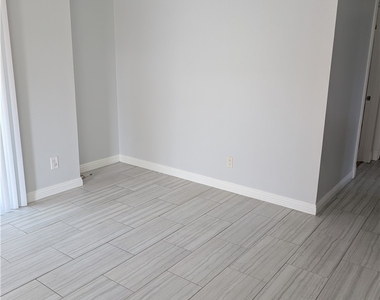 205 13th Street - Photo Thumbnail 24