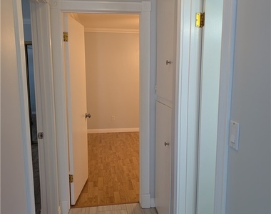 205 13th Street - Photo Thumbnail 28