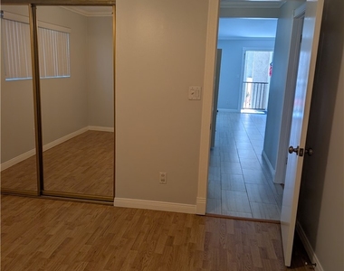 205 13th Street - Photo Thumbnail 45
