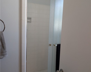 205 13th Street - Photo Thumbnail 33