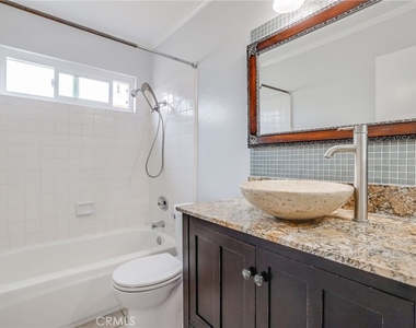 205 13th Street - Photo Thumbnail 41