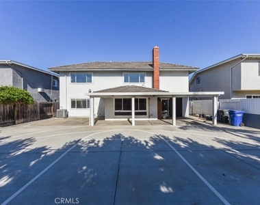4952 Windsong Avenue - Photo Thumbnail 4