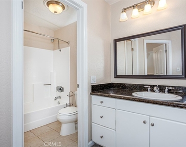 25561 Indian Hill Lane - Photo Thumbnail 8