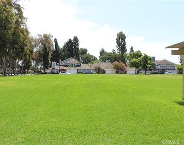 111 Greenfield - Photo Thumbnail 11