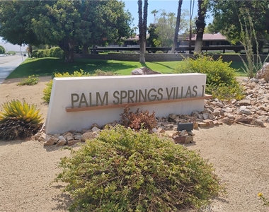 420 N Villa Court - Photo Thumbnail 4