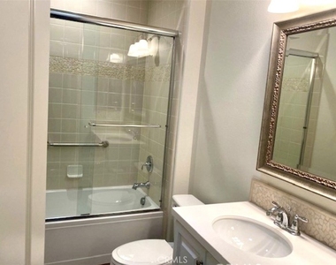 29 Galan Street - Photo Thumbnail 14
